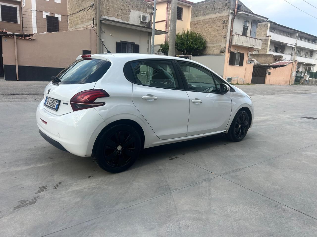 Peugeot 208 BlueHDi 75 5 porte Mix