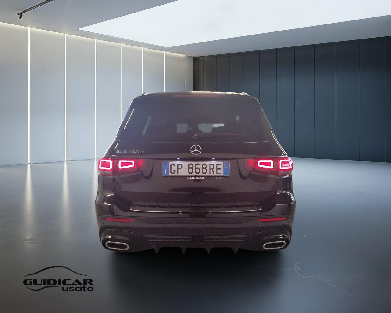 Mercedes-Benz GLB - X247 2019 - GLB 180 d Premium auto