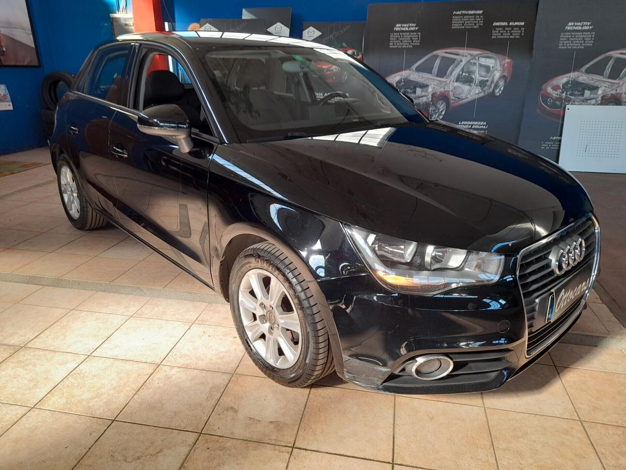 Audi A1 1.6 TDI S line edition plus