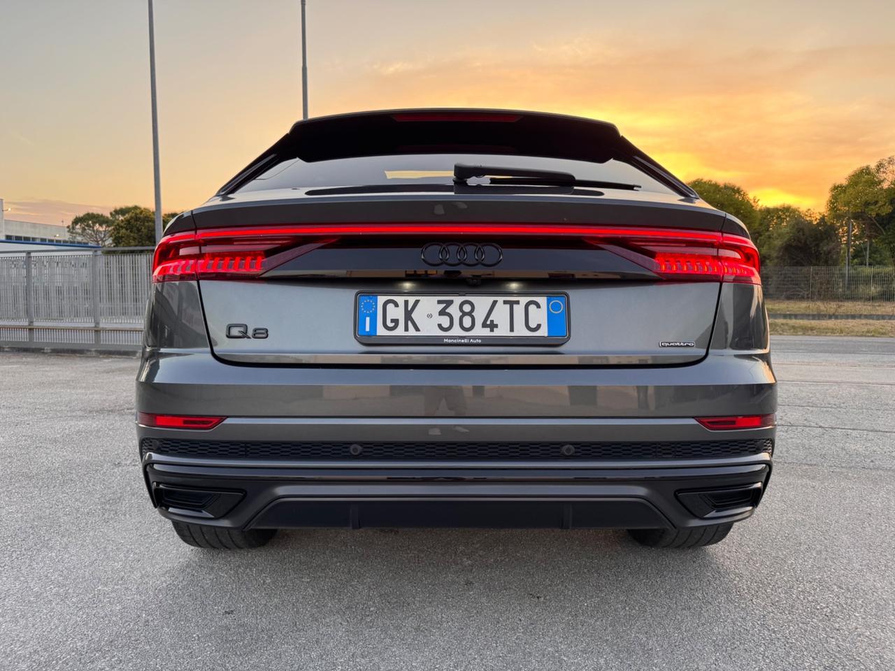 Audi Q8 60 TFSI e quattro tiptronic S line plus