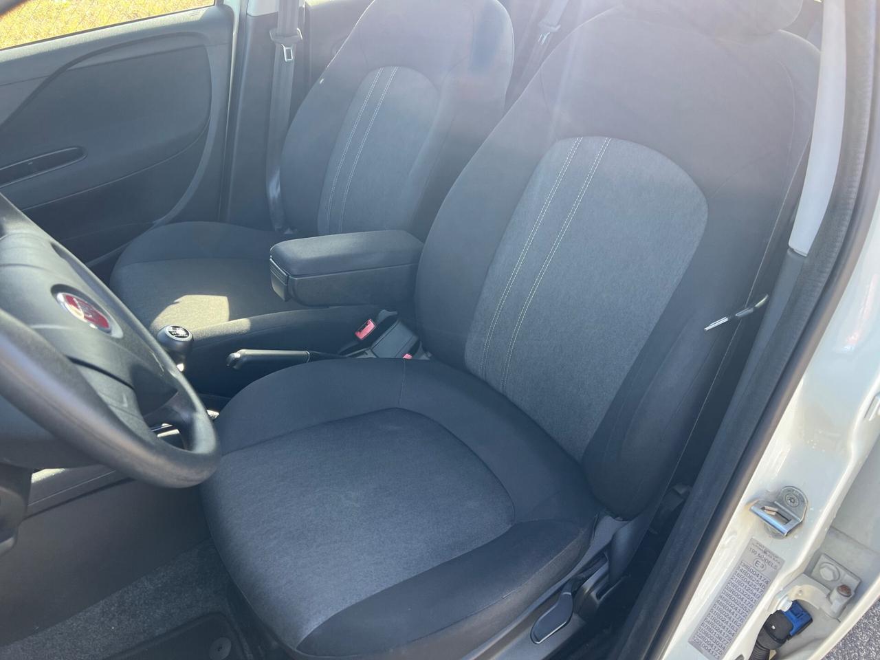 Fiat Punto 1.4 8V 5 porte Easypower Street