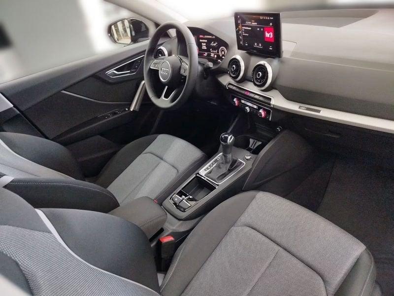 Audi Q2 Q2 35 TDI S tronic Business Advanced LED MMI