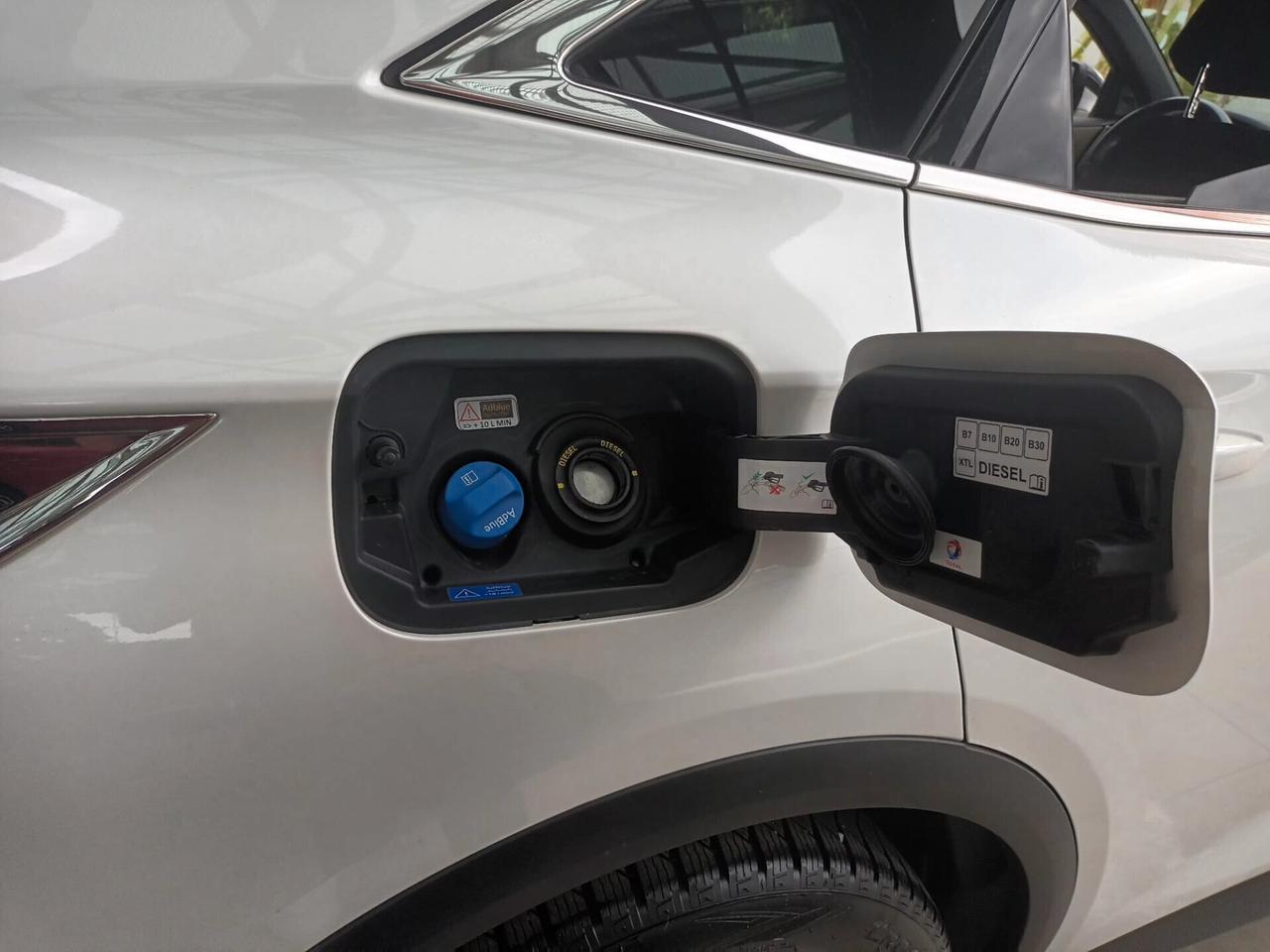 DS7 Crossback 1.5 Blue HDi 130 CV Auto Business