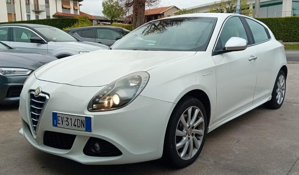 Alfa Romeo Giulietta 2.0 JTDm-2 150 CV Distinctive