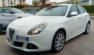 Alfa Romeo Giulietta 2.0 JTDm-2 150 CV Distinctive