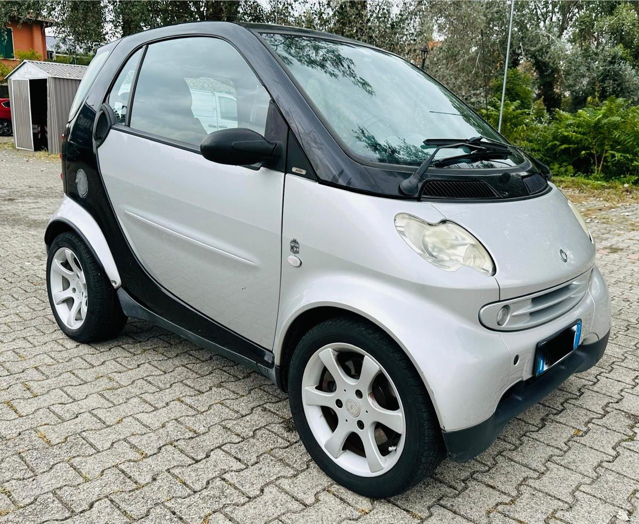 Smart ForTwo 700 coupé pulse (45 kW)