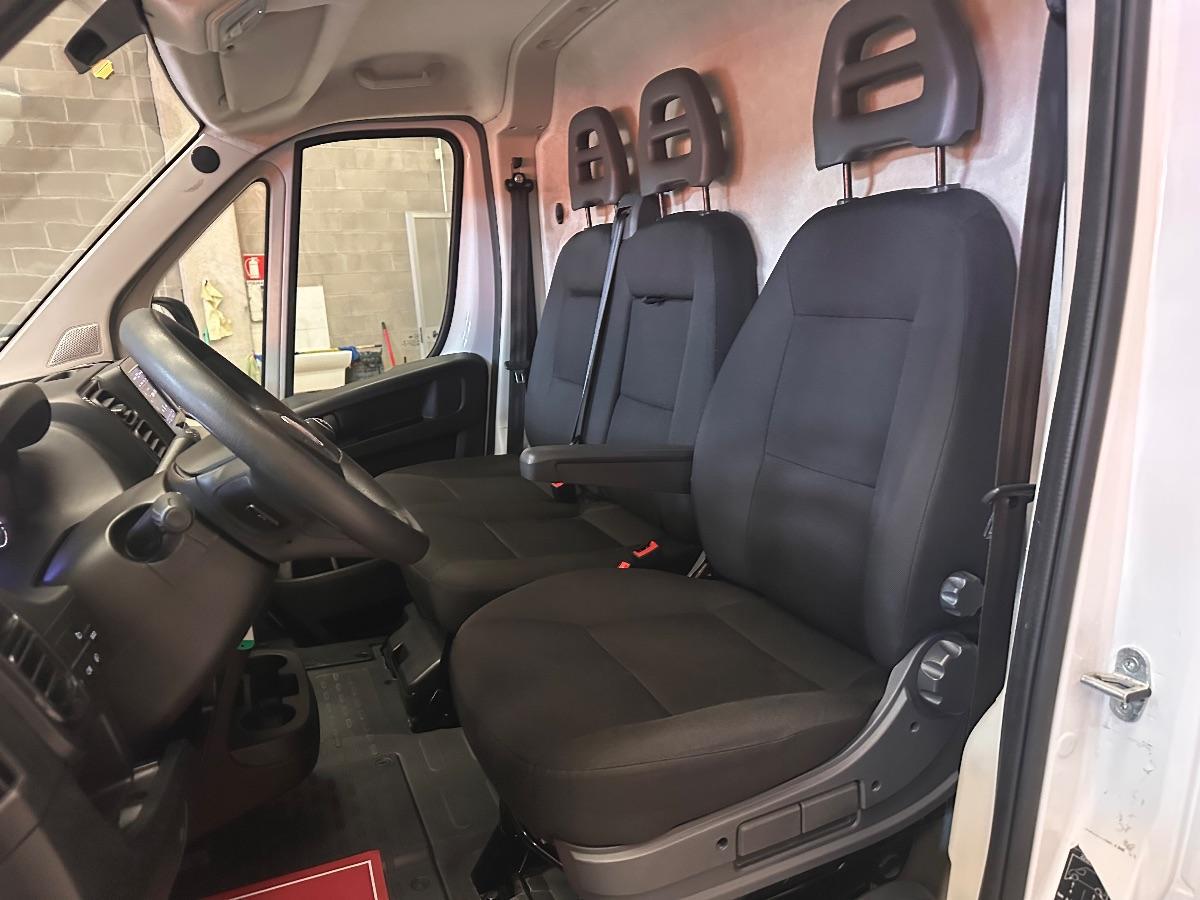 FIAT Ducato 30 2.2 Mjt 140cv PV Furgone -103kw