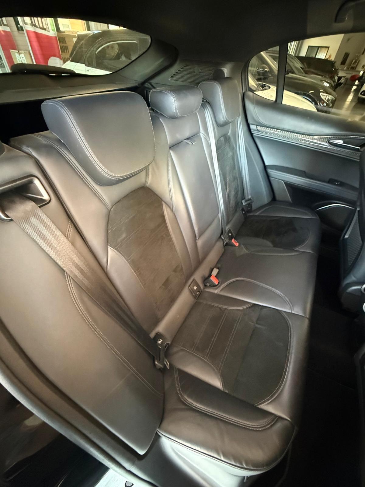 Alfa Romeo Stelvio 2.2c.c 210 CV Q4 Veloce Tì