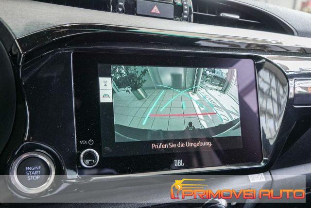 TOYOTA Hilux 2.8 D-4D A/T 4WD 4 porte Double Cab Invincible