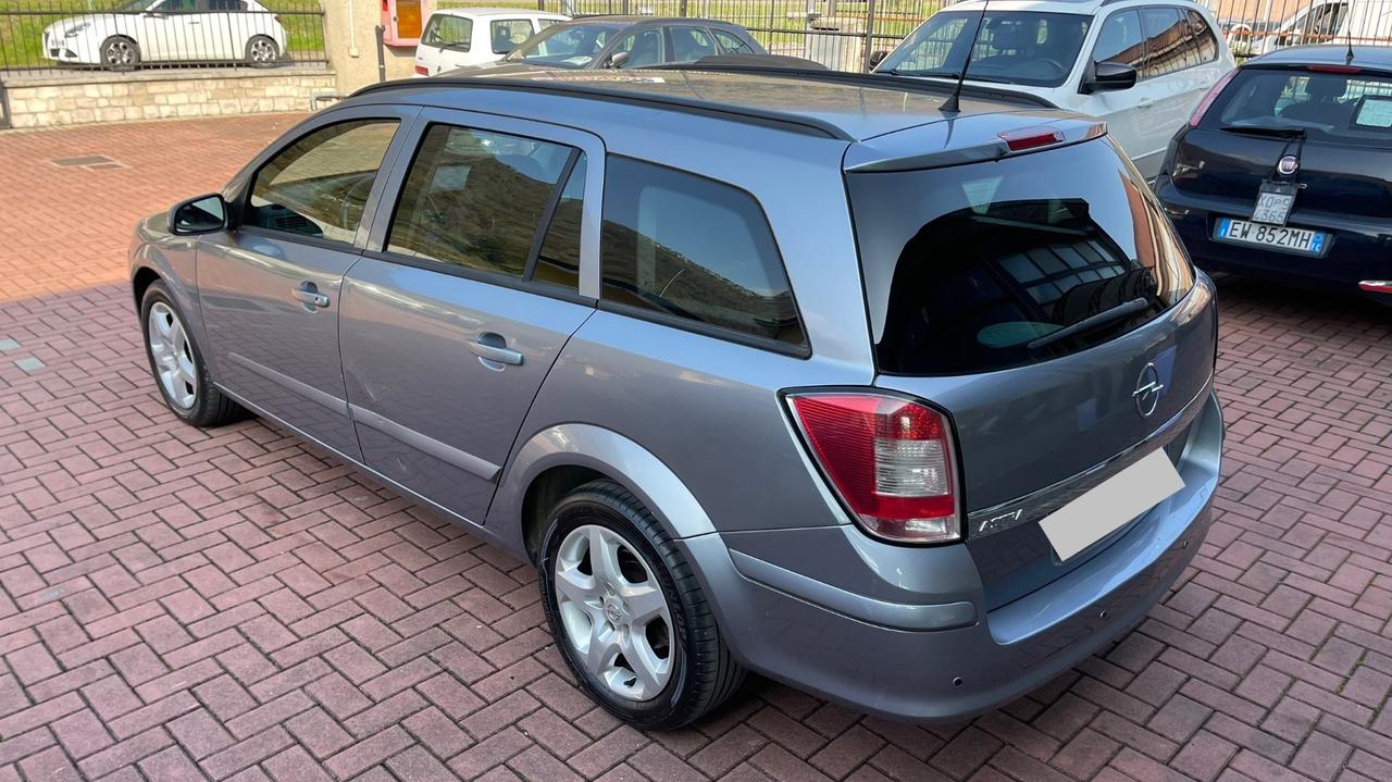 Opel Astra 1.7 CDTI Station Wagon Cosmo