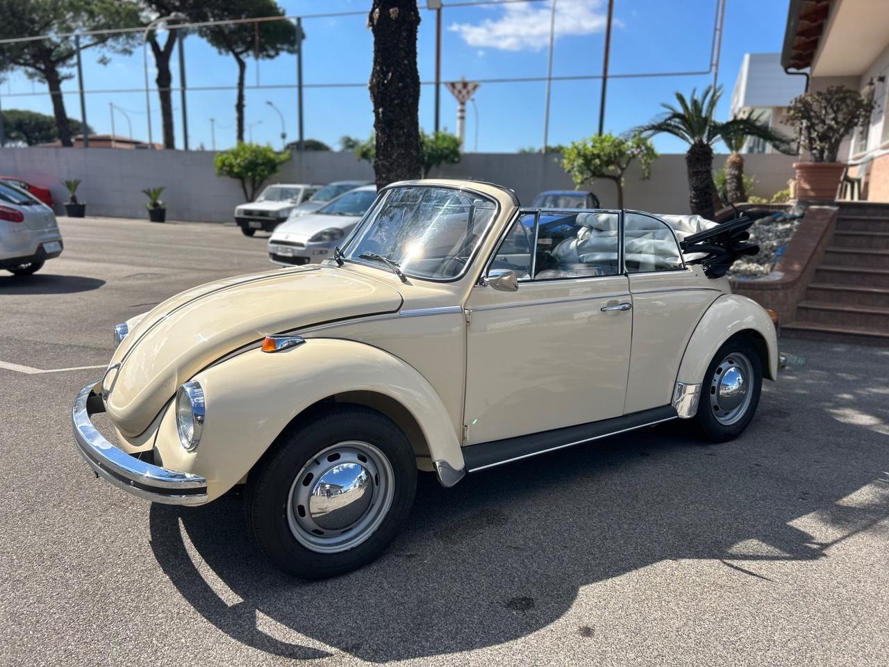 Volkswagen Maggiolino cabrio anni 70