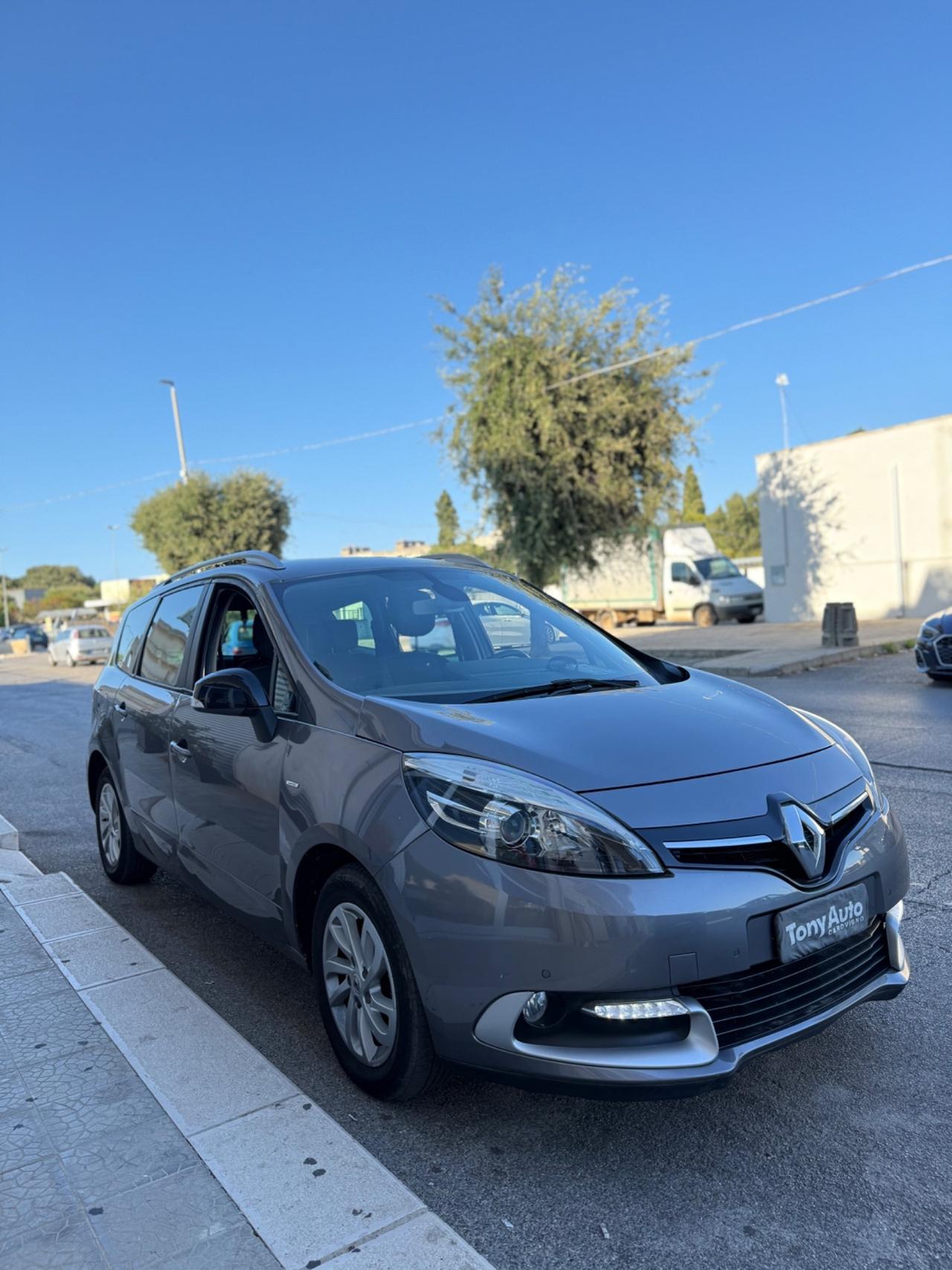 Renault Scenic 1.5 dci Limited automatica 110cv 7 POSTI,NAVIGATORE ,TELECAMERA,KM CERTIFICATI