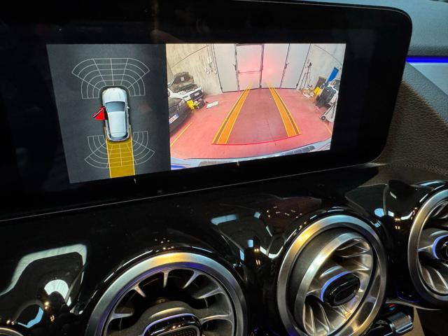 MERCEDES-BENZ GLA 200 Automatic 4Matic Premium