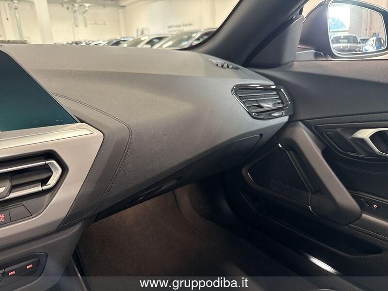 BMW Z4 G29 2019 sdrive 20i Advantage
