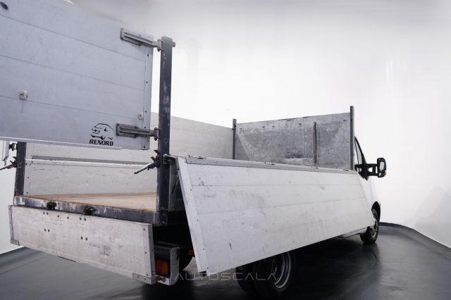 RENAULT Master T35 2.3 dCi 145 Cassone Ribaltabile Ruote Gemellat