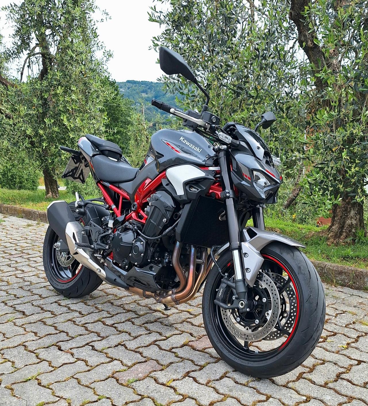 Kawasaki Z 900 - PARI AL NUOVO