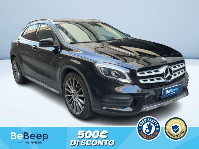 Mercedes-Benz GLA 180 PREMIUM AUTO