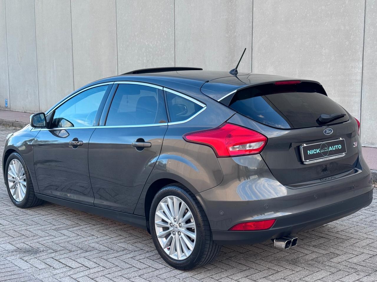 Ford Focus 1.5 TDCi 120 CV Start&Stop Titanium X Gomme nuove in OMAGGIO