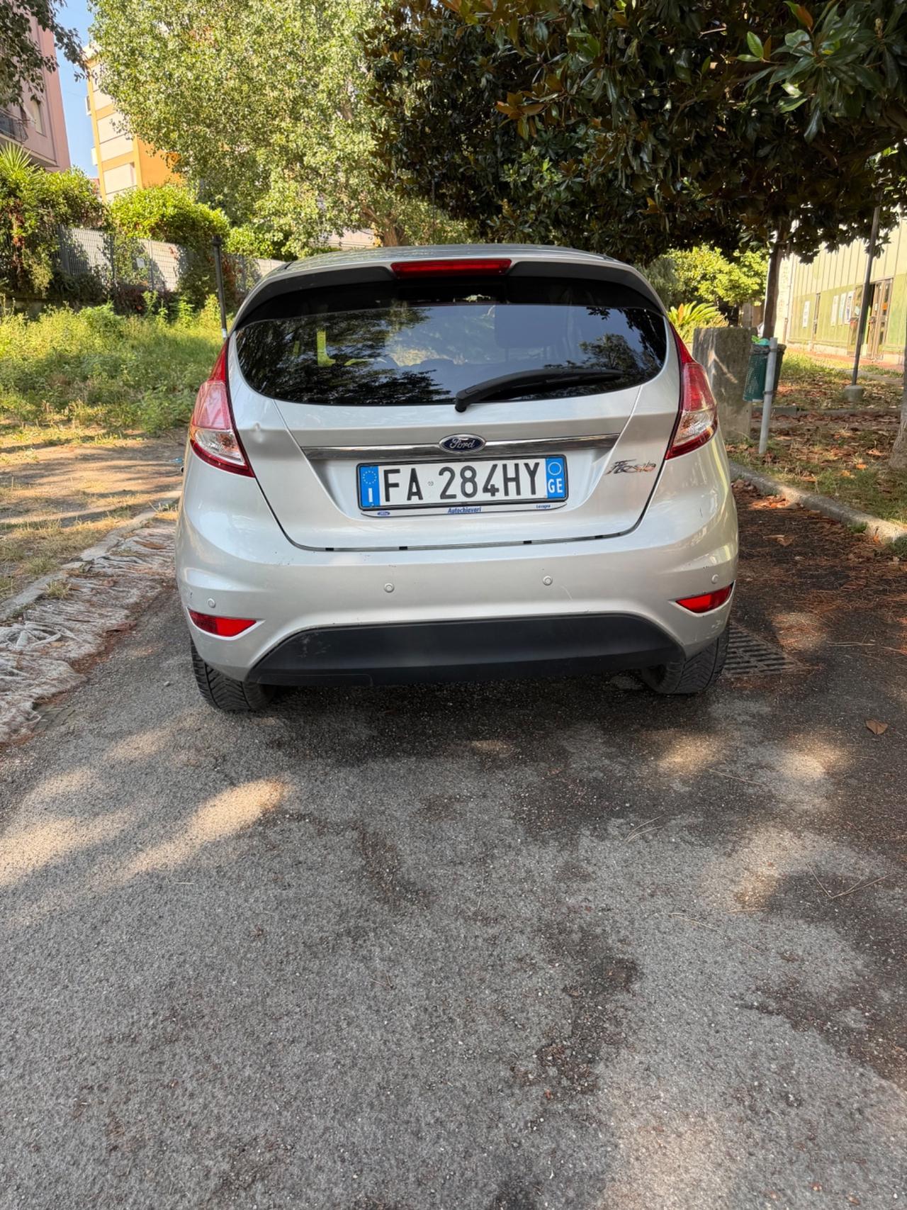 Ford Fiesta 1.0 80CV 5 porte Black & White Edition