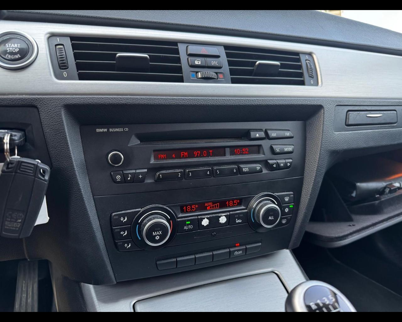 BMW 320D TOURING ATTIVA