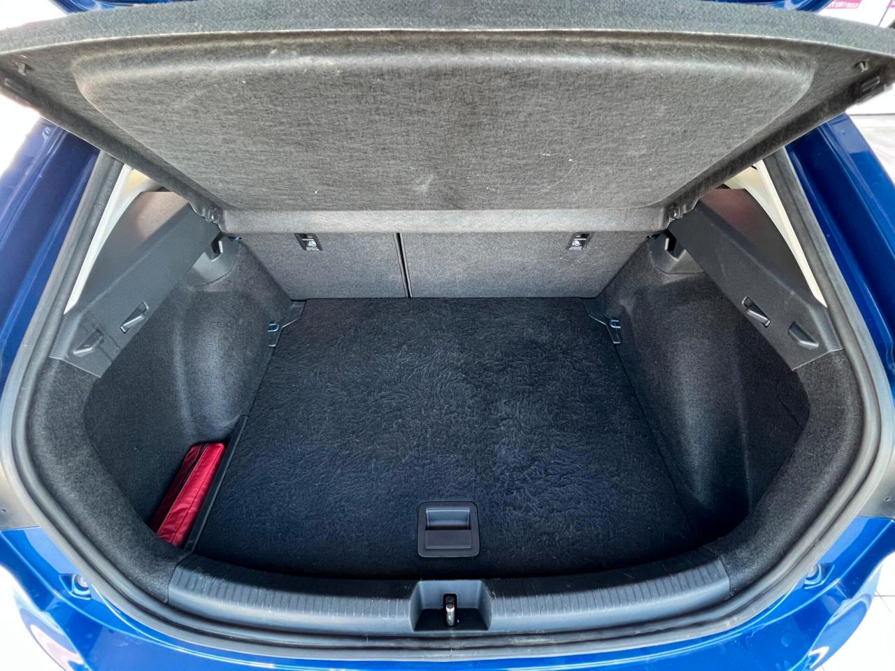 VOLKSWAGEN Taigo Taigo 1.0 TSI 95 CV Life