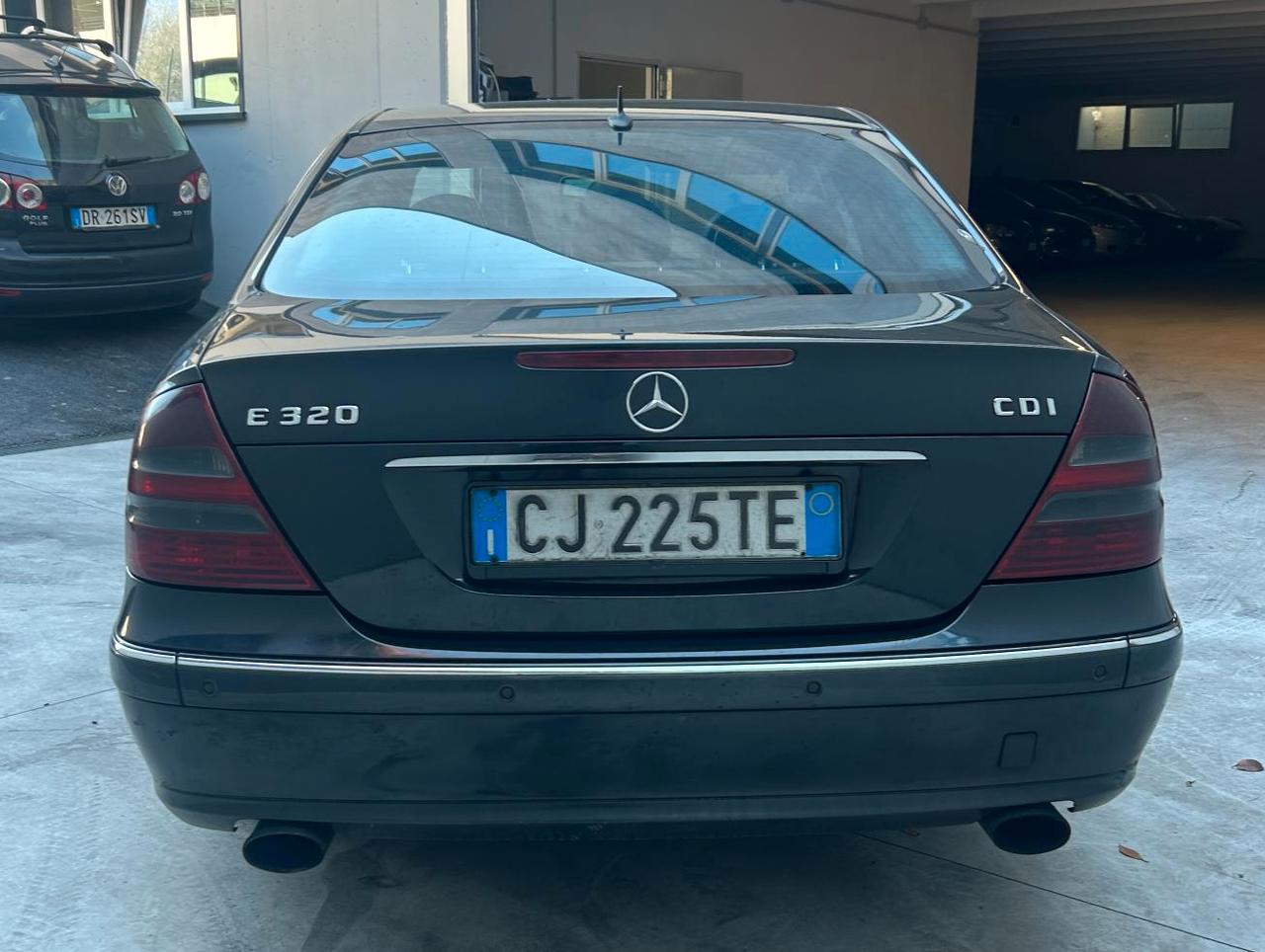 Mercedes E 320 TD CDI ELEGANCEBerlina