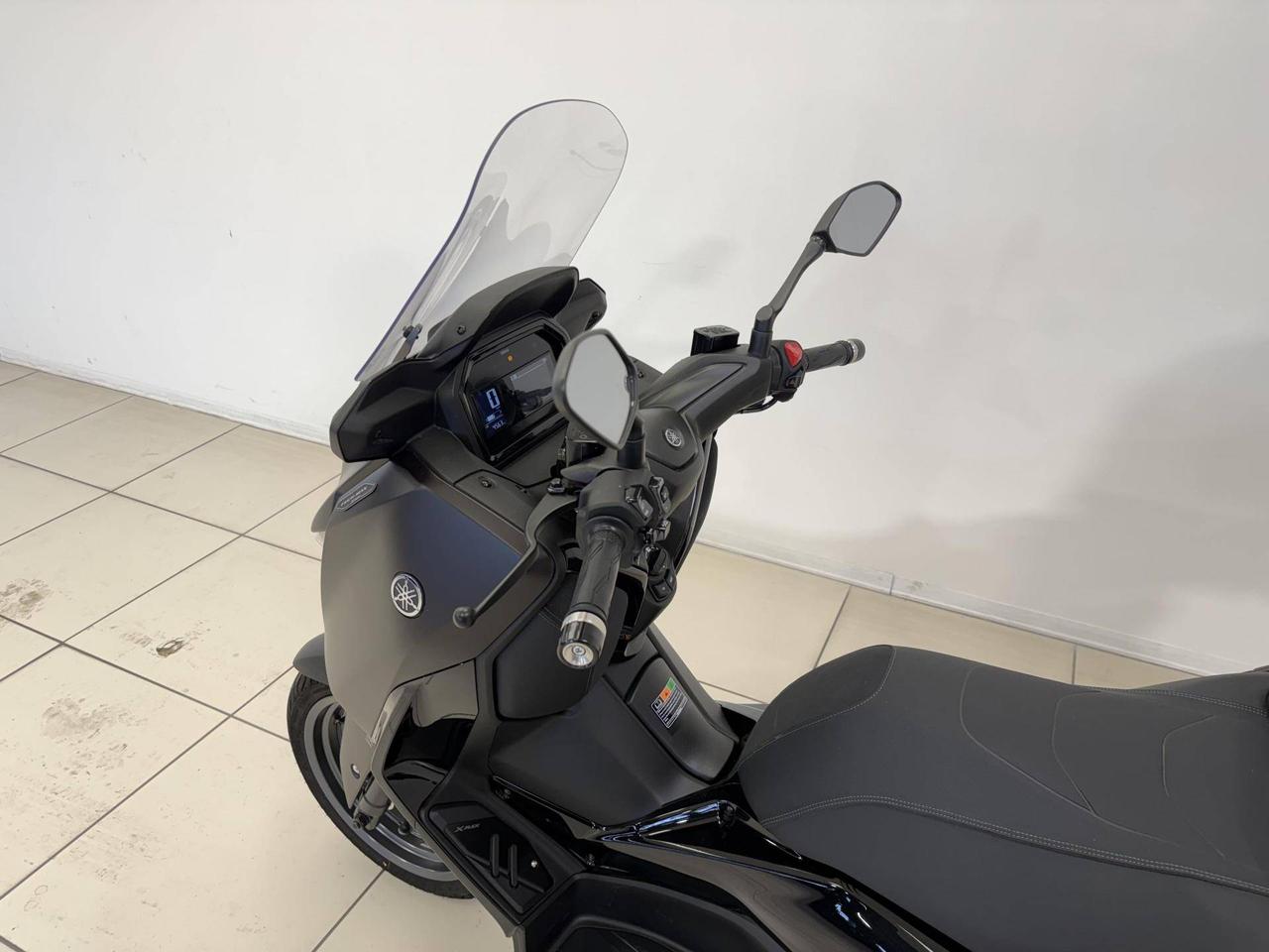YAMAHA X-Max 300 Tech Max