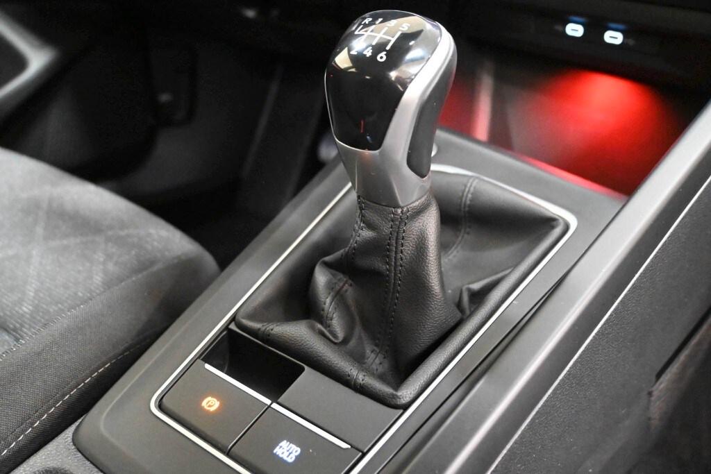 VOLKSWAGEN Golf 8ª serie Golf 2.0 TDI 115 CV S...