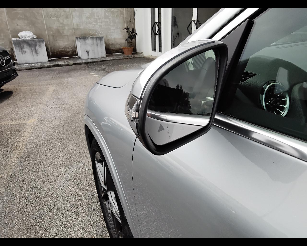 Mercedes-Benz GLA-H247 2023 - GLA 180 d AMG Line Advanced Plus auto