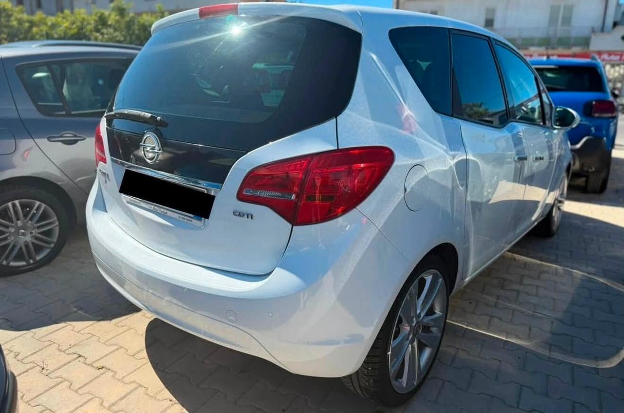 Opel Meriva 1.7 110CV b-color Panoramic con tetto panoramico OK NEOPATENTATI