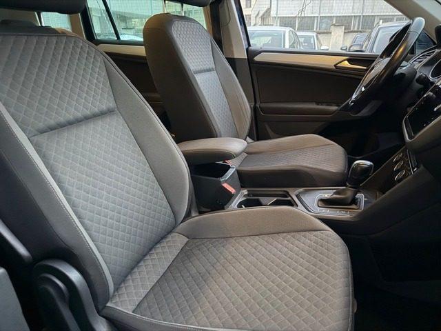 VOLKSWAGEN Tiguan 2.0 TDI SCR DSG 4MOTION Sport BMT