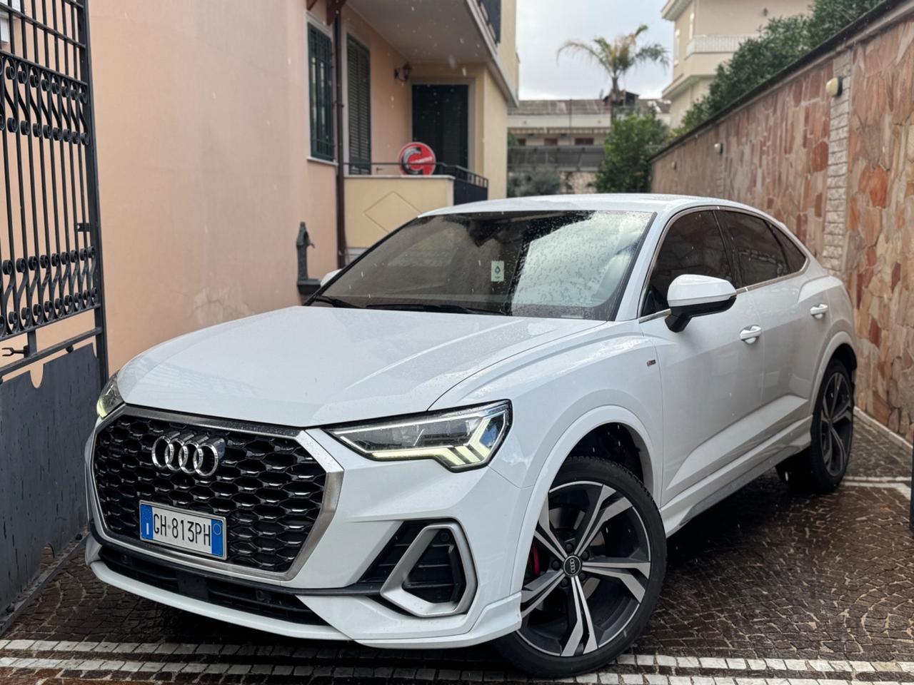 Audi Q3 40 TDI quattro S tronic line edition
