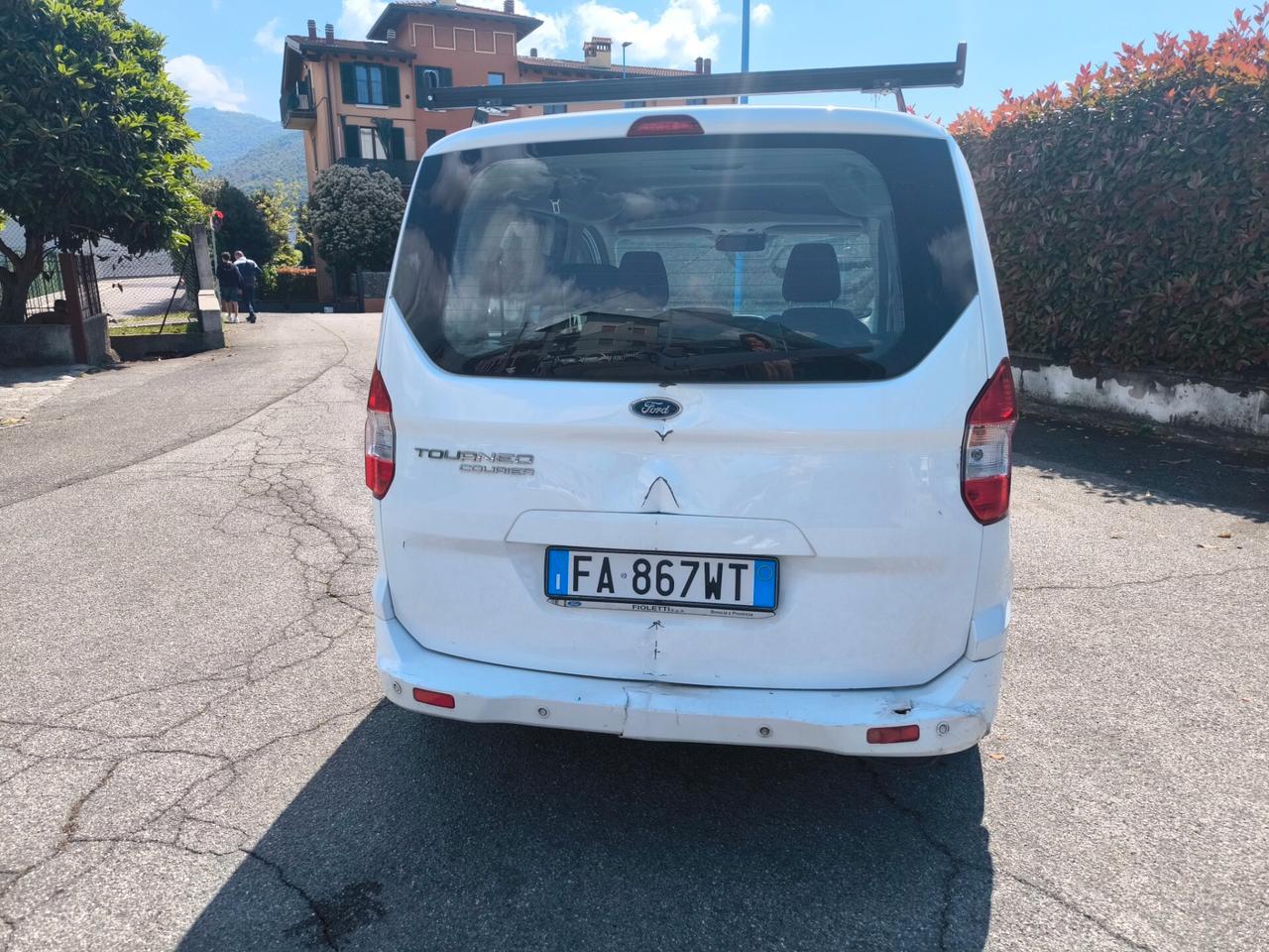 FORD TOURNEO COURIER 1,5 TDCI- EURO 6-OK NEOP.-AUTOCARRO 4 POSTI