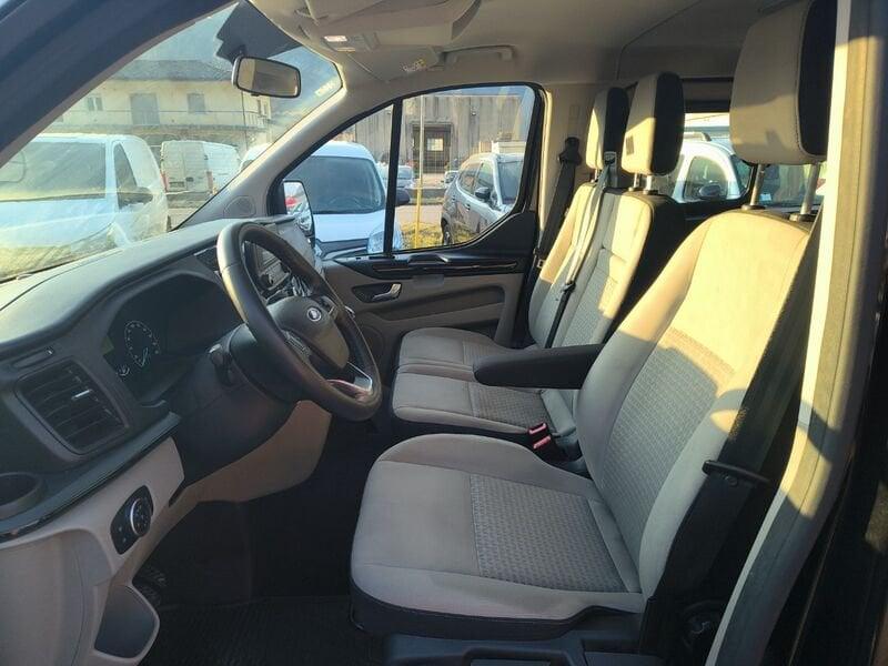 Ford Tourneo Custom Tourneo Custom 2.0 TDCi 9 posti