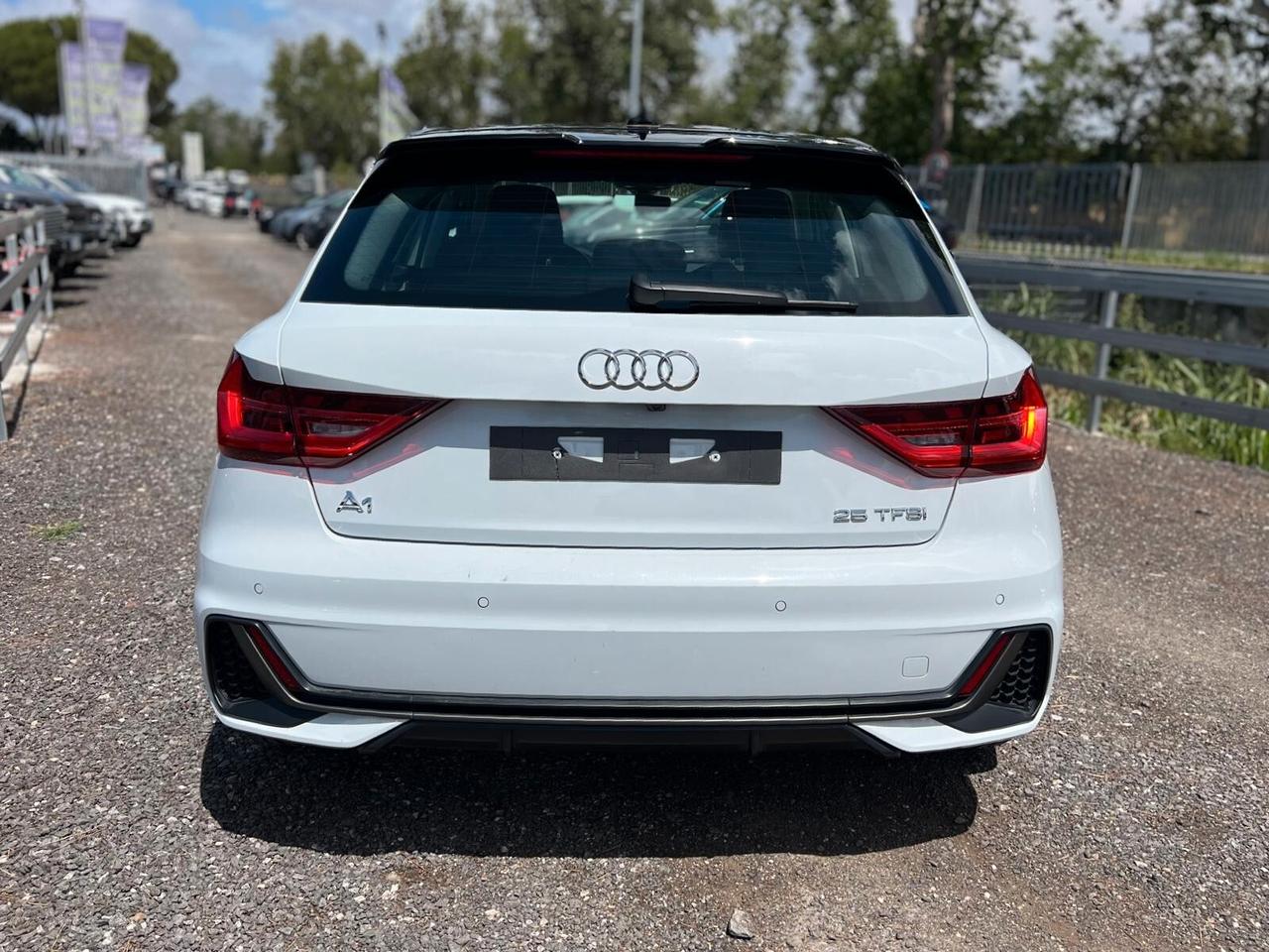 Audi A1 SPB 30 TFSI S line edition