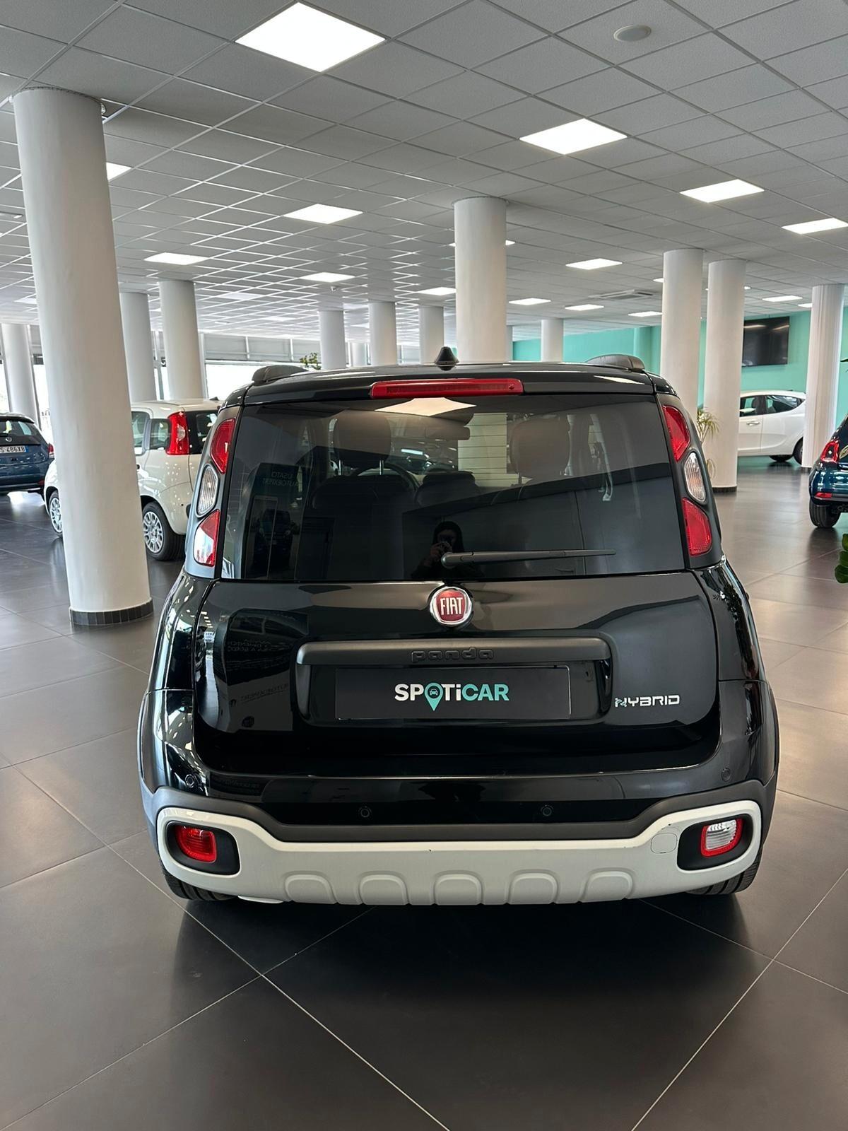 Fiat Panda 1.0 FireFly S&S Hybrid Pandina