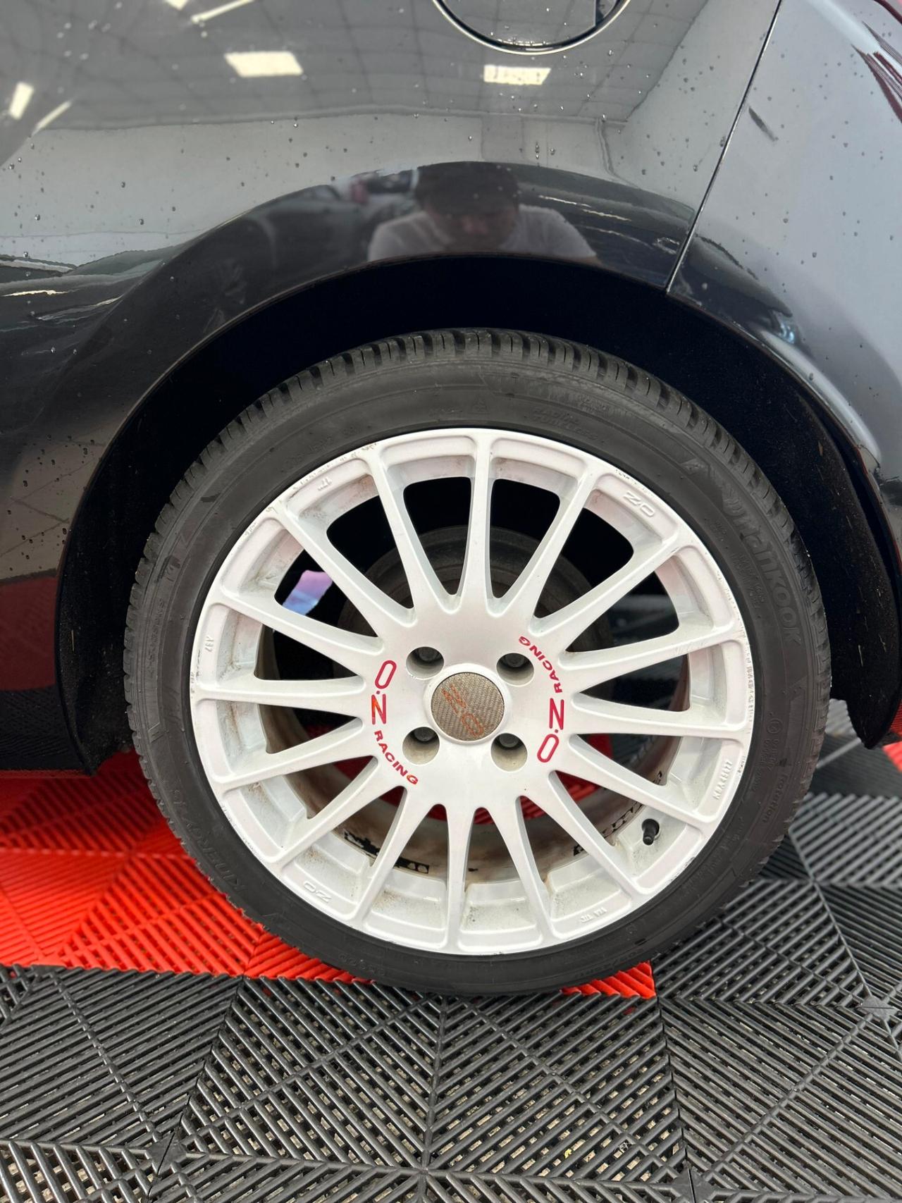 Ds DS3 3 1.4 VTi 95 Just Black