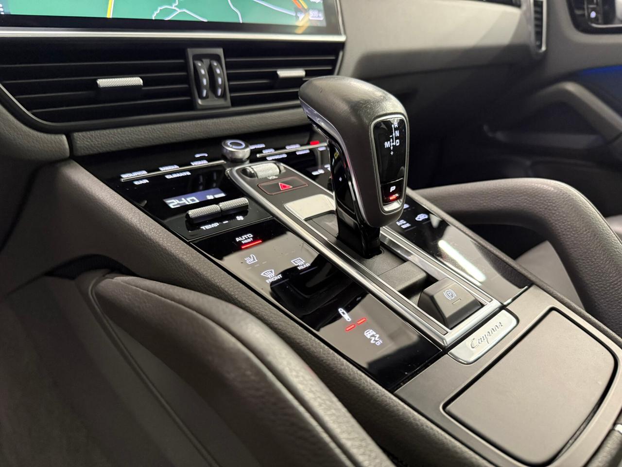 Porsche Cayenne 3.0 V6