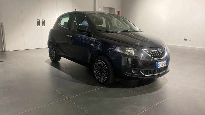 Lancia Ypsilon 1.0 FireFly 5 porte S&S Hybryd Gold