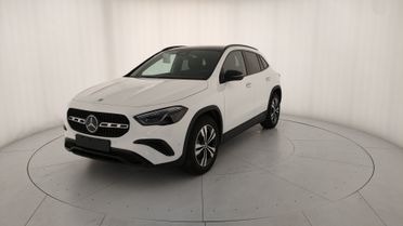 Mercedes-Benz GLA 200 d automatic