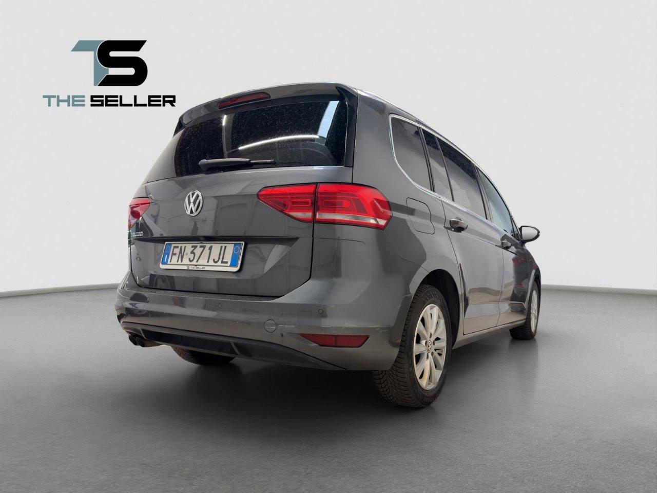 Volkswagen Touran 2.0 tdi Executive dsg*FORMULA S*