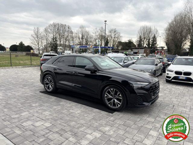 AUDI Q8 RESTYLING 45 TDI quattro tiptronic S line edition