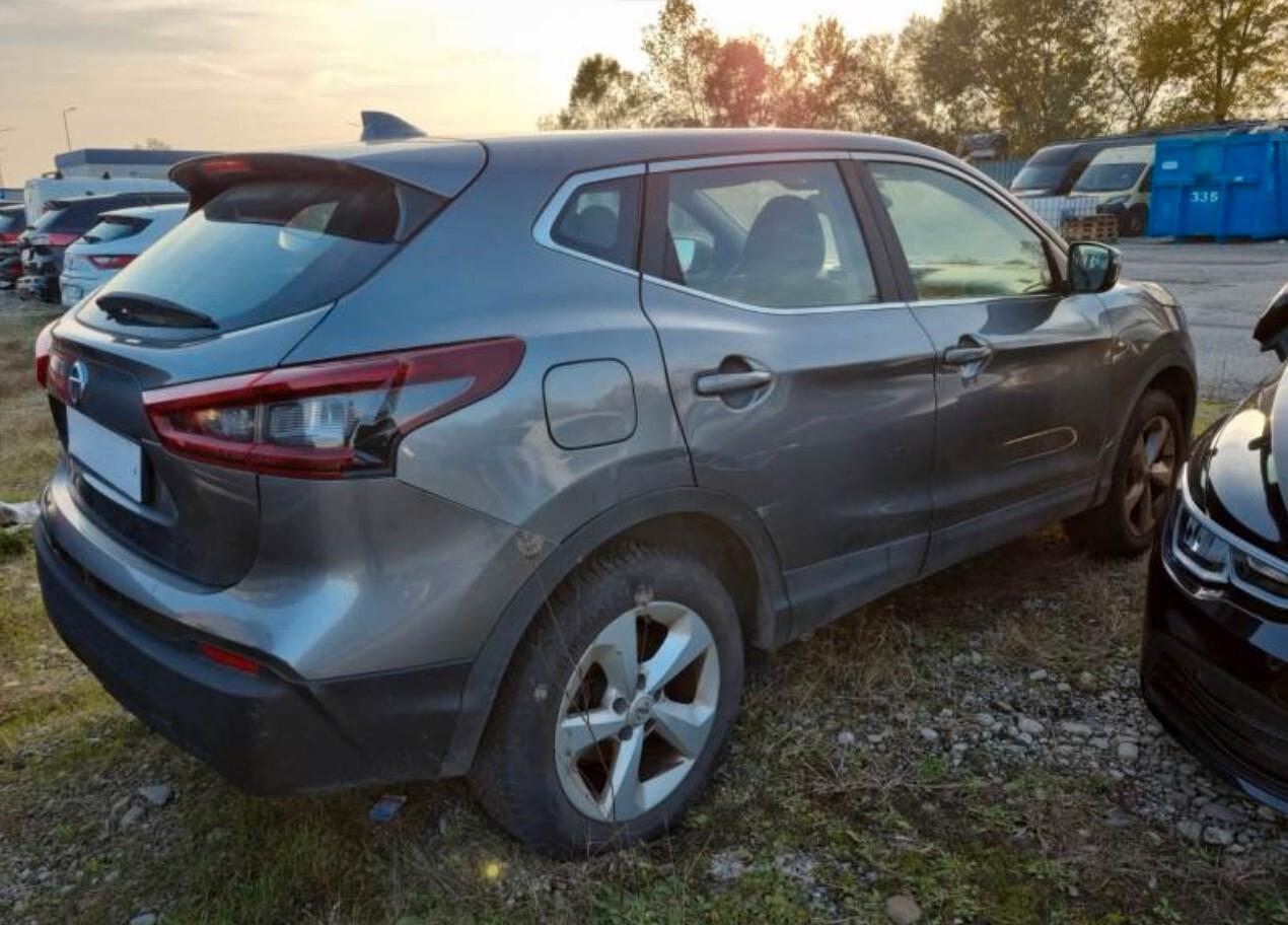 Nissan Qashqai 1.3 DIG-T 140 CV Business