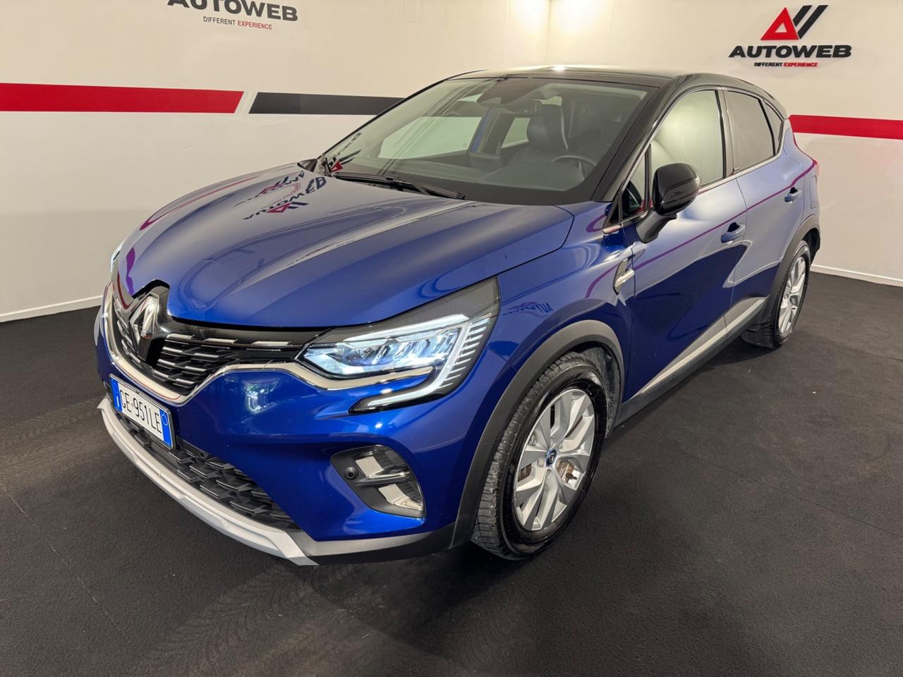 Renault Captur Plug-in Hybrid E-Tech 160 CV Initiale Paris