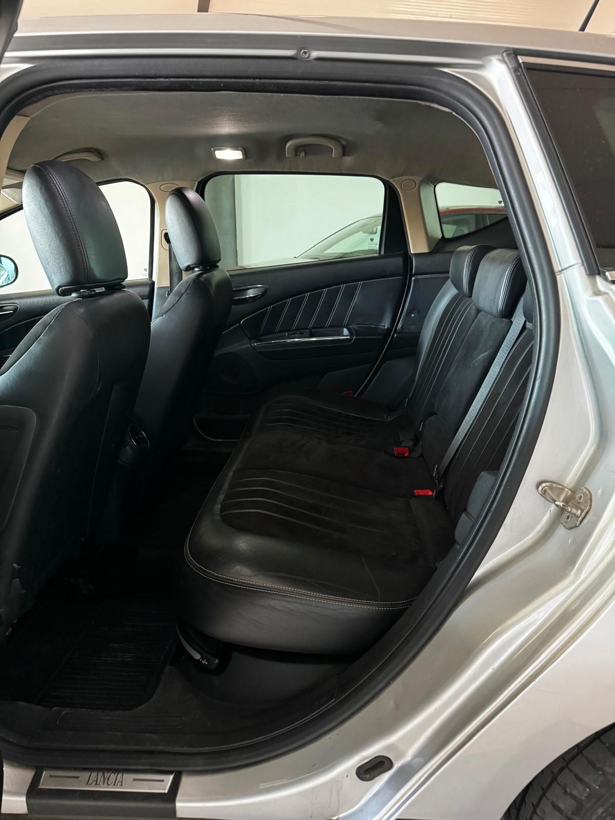 Lancia Delta 1.6 MJT DPF Platino