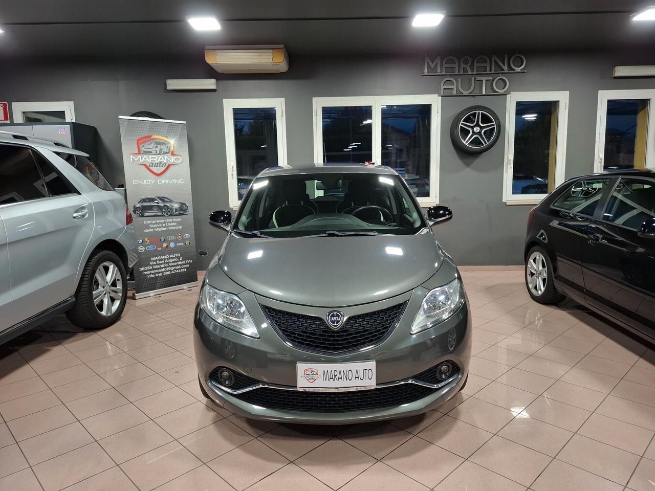 Lancia Ypsilon 1.2 benzina Silver Neopatentato