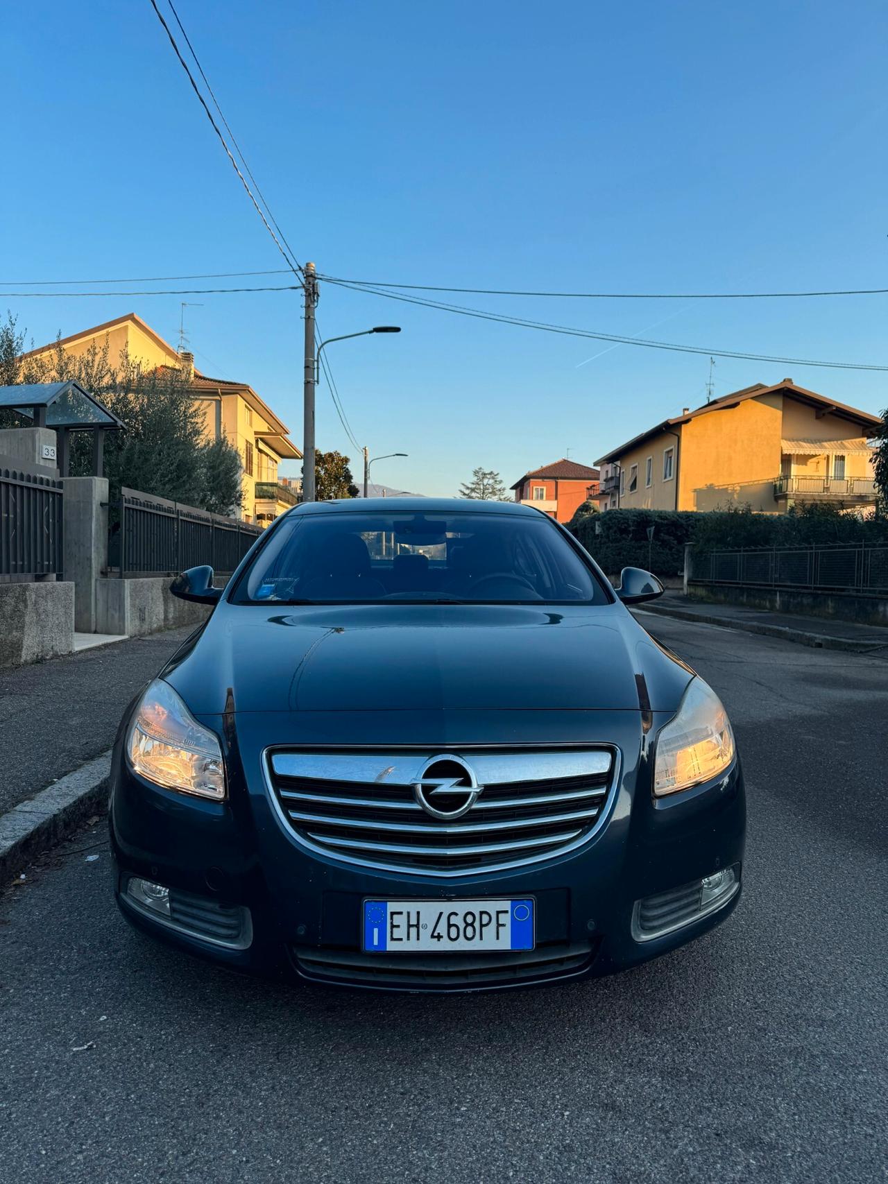 Opel Insignia 2.0 CDTI Berlina 2011