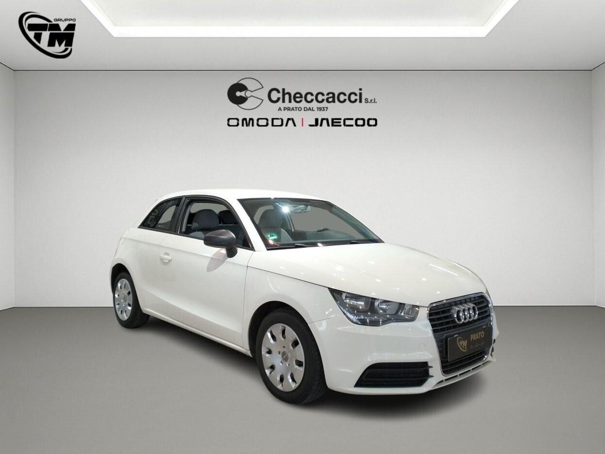 Audi A1 3p 1.6 tdi Attraction c/clima 90cv NEOPATENTATI
