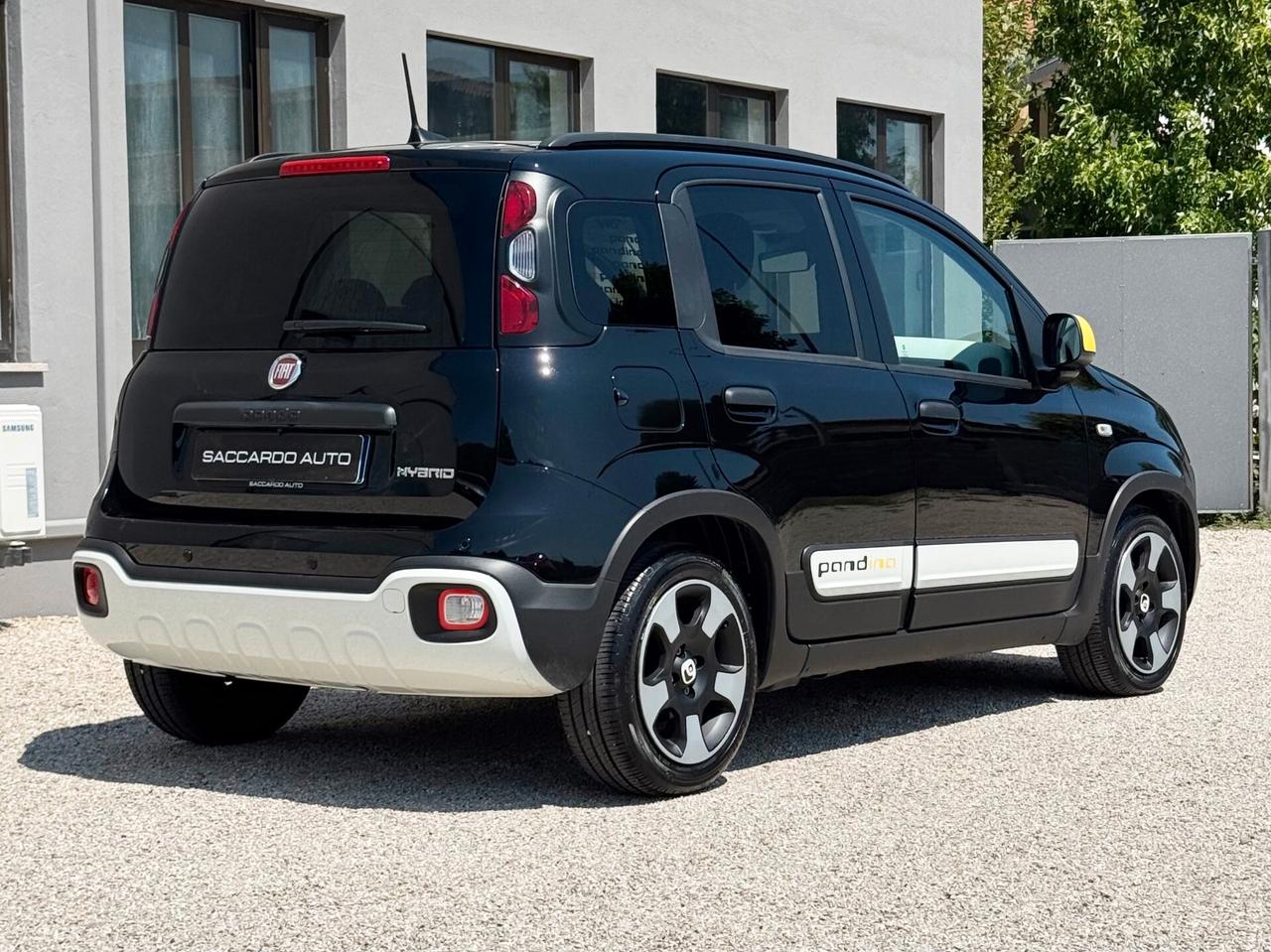 Fiat Panda Pandina 1.0 Hybrid Cross 70cv | PREZZO REALE