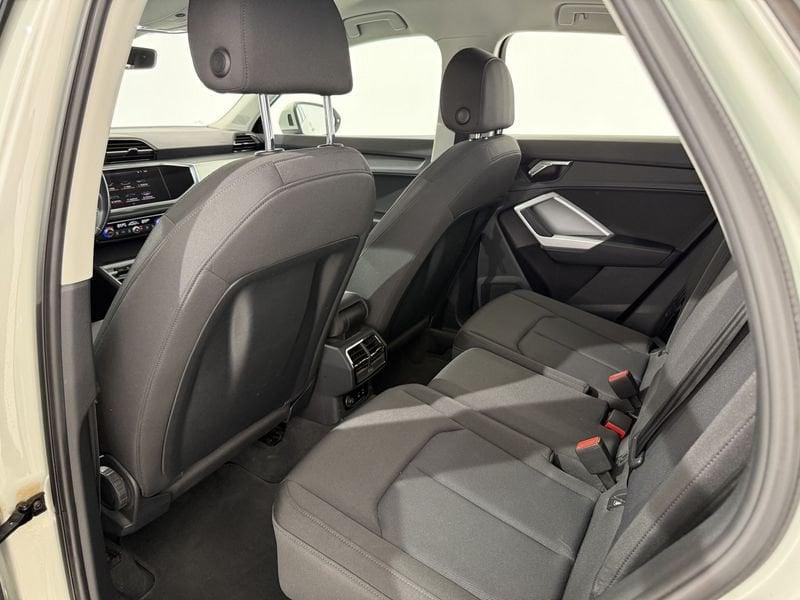 Audi Q3 Sportback 35 TDI S tronic Business Plus